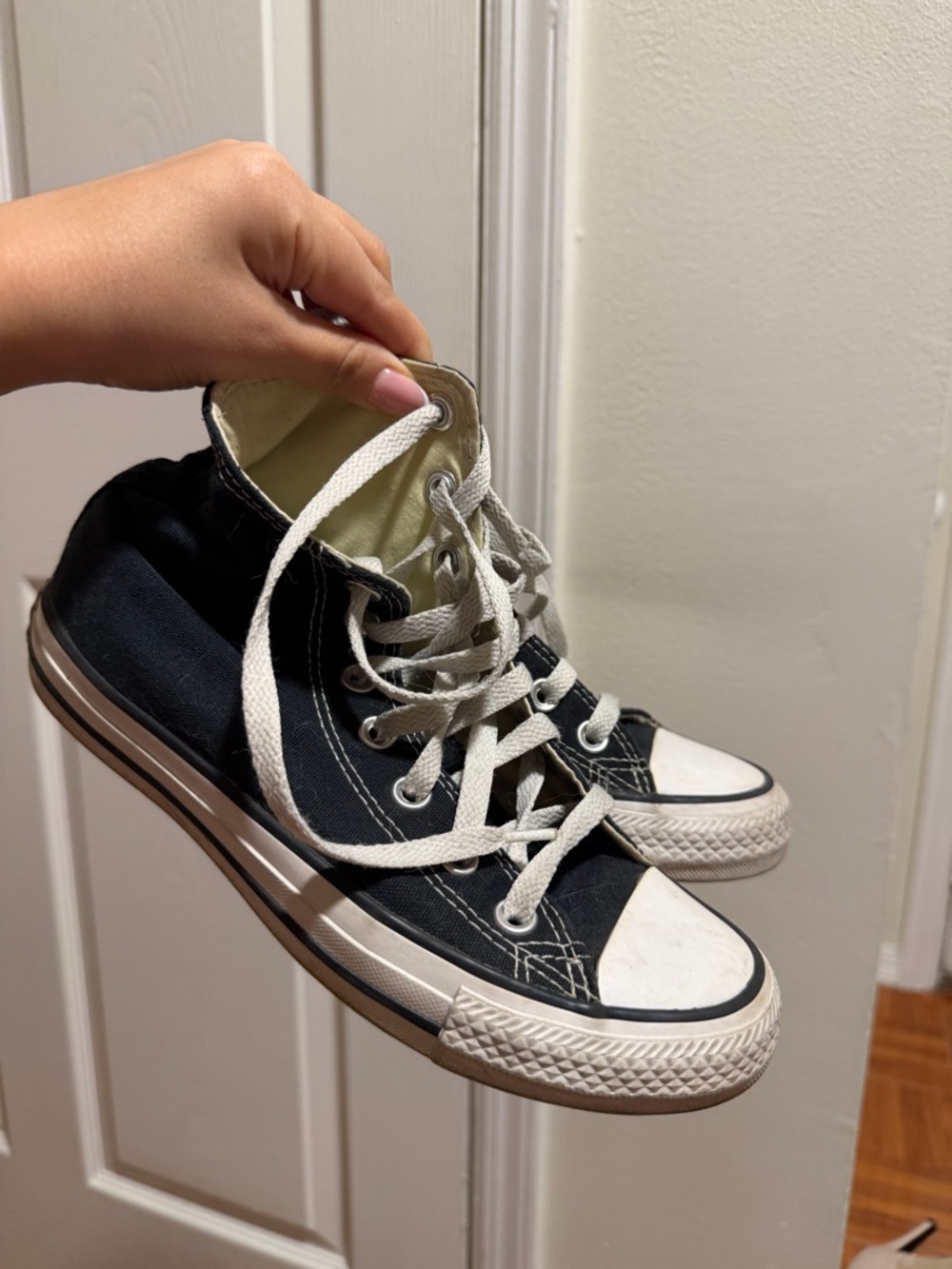 Classic High-Top  Canvas Sneakers in Black